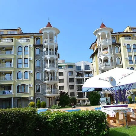 Апартамент Bratanov In Summer Dreams